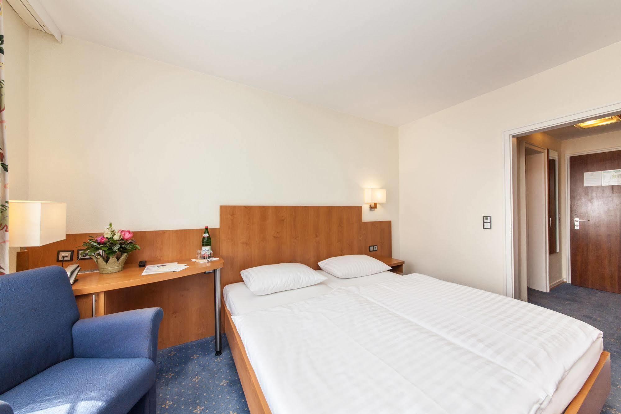 Hotel Drei Kronen Elmshorn Zewnętrze zdjęcie
