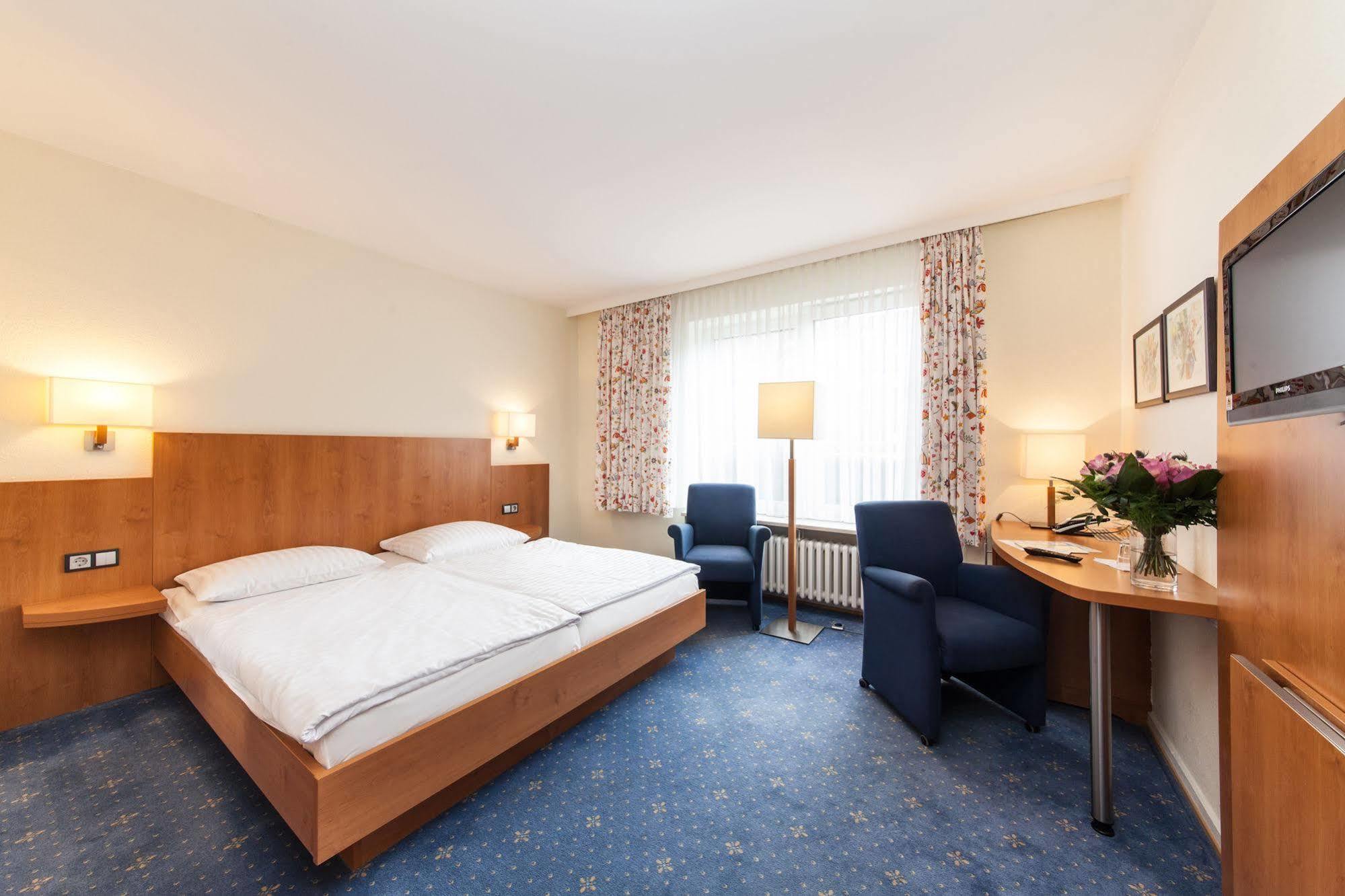 Hotel Drei Kronen Elmshorn Zewnętrze zdjęcie