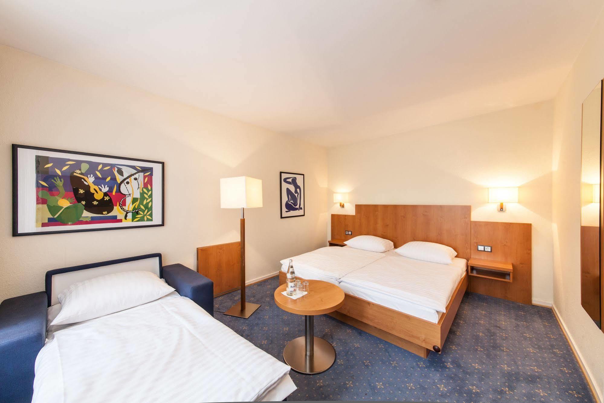 Hotel Drei Kronen Elmshorn Zewnętrze zdjęcie