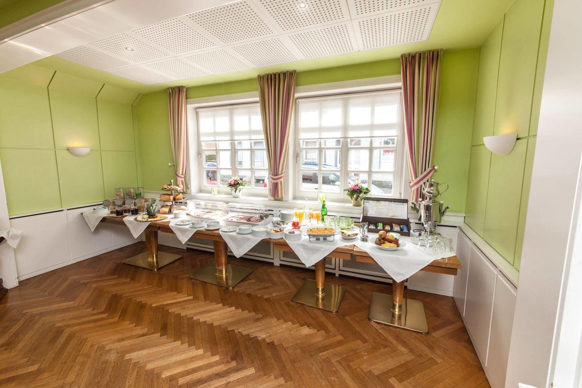 Hotel Drei Kronen Elmshorn Zewnętrze zdjęcie